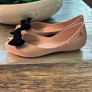 Melissa Pink Rubber Open Toe Black Velvet Bow Flats sz 8